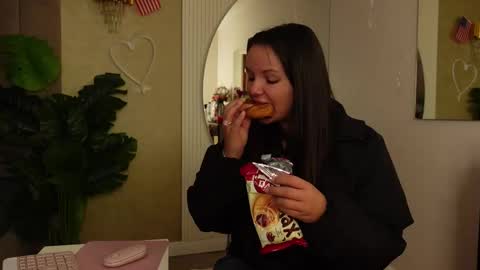 CelesteBailey online show from February 16, 3:39 am