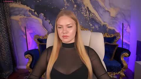 celestenoirr online show from October 30, 7:55 am