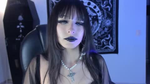   online show from February 7, 1:09 am