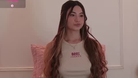 celestte_vanegas online show from June 22, 5:32 pm