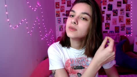 Snapshot of celine_dionn chatting on January 7, 1:14 pm Celine online show from January 7, 1:14 pm