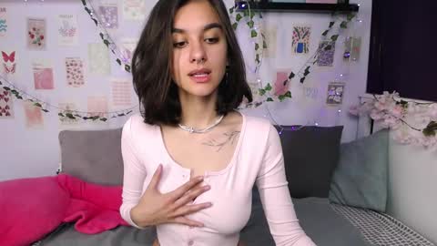 Snapshot of celine_dionn chatting on September 24, 4:22 am Celine online show from September 24, 4:22 am