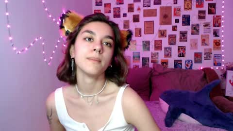 Snapshot of celine_dionn chatting on December 3, 5:19 am Celine online show from December 3, 5:19 am