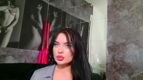 CELIA online show from February 4, 3:57 pm