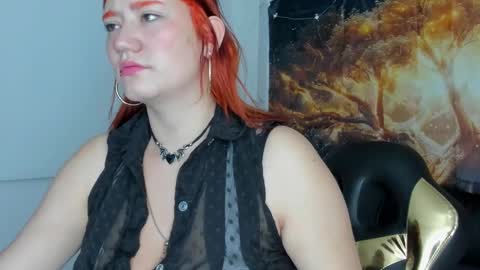Snapshot of cerecita_02 chatting on March 11, 11:55 am Cerecita online show from March 11, 11:55 am