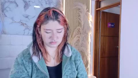 Snapshot of cerecita_02 chatting on October 7, 12:20 pm Cerecita online show from October 7, 12:20 pm