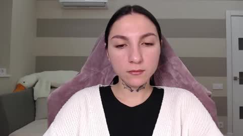 Snapshot of chabibiann chatting on February 20, 7:01 am Kate online show from February 20, 7:01 am