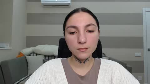 Snapshot of chabibiann chatting on January 22, 5:59 am Kate online show from January 22, 5:59 am