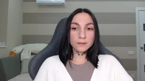 Snapshot of chabibiann chatting on February 17, 2:06 pm Kate online show from February 17, 2:06 pm