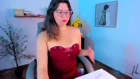 chanell online show from July 26, 9:39 am