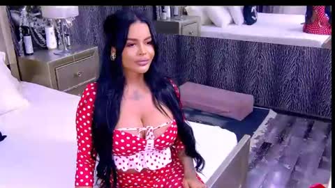 chanelledy1 online show from June 12, 2:52 am