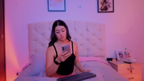 Snapshot of chanellgv chatting on October 10, 10:36 pm Chanell online show from October 10, 10:36 pm