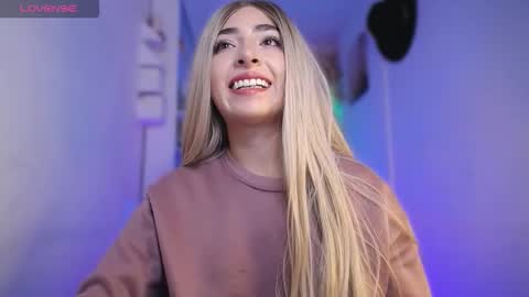 channel_blonde_a online show from February 6, 10:02 pm