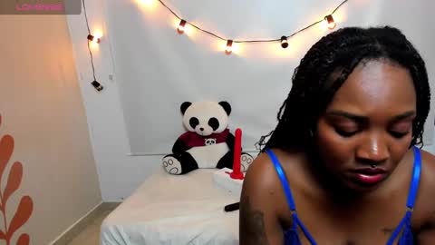 Snapshot of channel_brunette chatting on December 13, 8:25 pm Chanel online show from December 13, 8:25 pm
