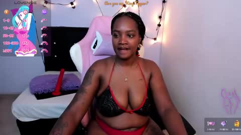 Snapshot of channel_brunette chatting on January 21, 6:55 pm Chanel online show from January 21, 6:55 pm