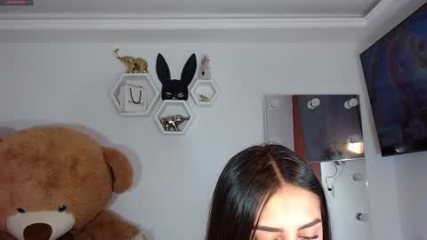 Isabella online show from January 9, 8:13 am