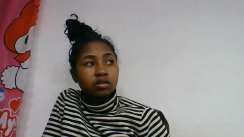 chantale483461 online show from July 28, 4:51 pm