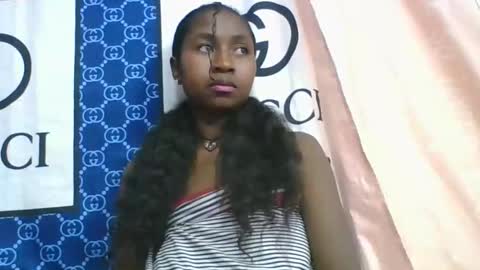 chantale483461 online show from March 16, 5:44 am