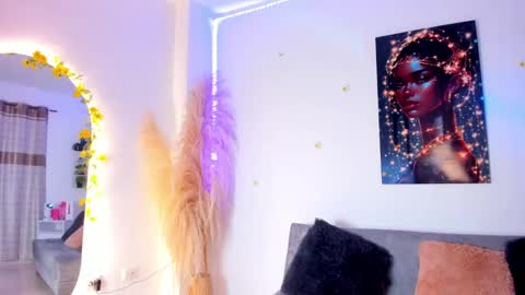 Snapshot of chantall_smith chatting on September 12, 2:02 pm online show from September 12, 2:02 pm