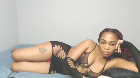 Snapshot of chantel87_ chatting on February 26, 6:57 pm chantel87_ online show from February 26, 6:57 pm