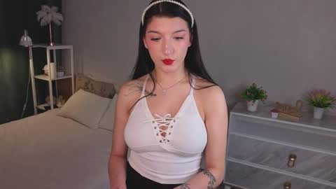 Amelia online show from October 26, 12:33 pm