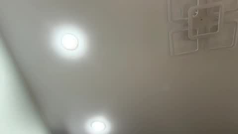 Freya online show from March 23, 6:47 pm