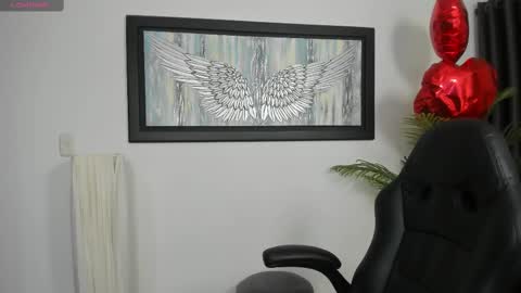 Charlote online show from February 18, 11:44 am