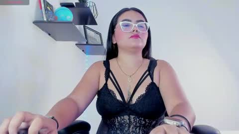 Snapshot of charlotte_256 chatting on September 29, 12:10 pm Charlotte online show from September 29, 12:10 pm
