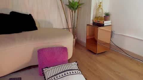   Charlotte  online show from February 20, 3:16 am