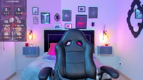 Charlotte online show from November 3, 4:38 am