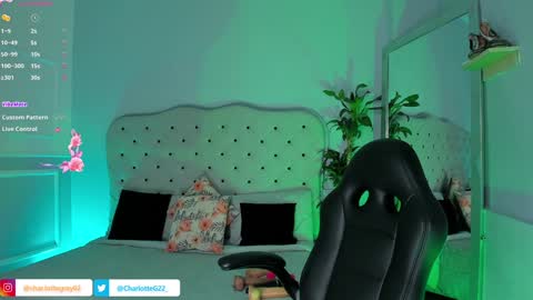 Snapshot of charlotte__grey chatting on January 24, 8:11 pm charlotte grey online show from January 24, 8:11 pm