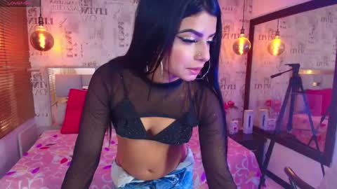 charlotte_karter online show from May 11, 9:56 pm