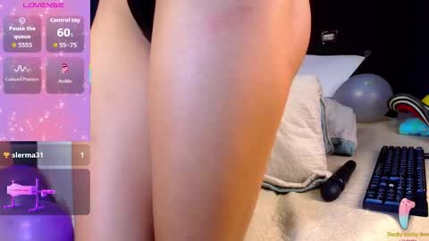 Snapshot of charlotte_love10 chatting on October 11, 12:41 pm CHARLOTTE online show from October 11, 12:41 pm