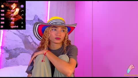 CHARLOTTE online show from November 27, 12:08 pm