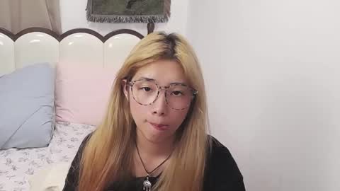 Charlotte online show from November 9, 3:30 pm