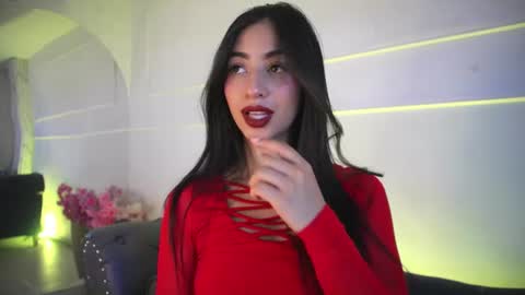 Lauren Rus online show from July 28, 12:48 pm