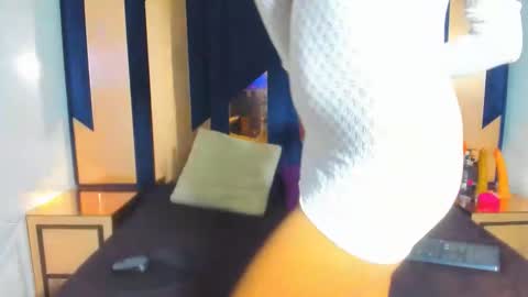 charlottesexrs online show from February 27, 11:59 pm