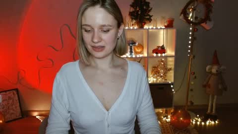 Snapshot of charming_beauty chatting on December 30, 2:09 am Michelle online show from December 30, 2:09 am