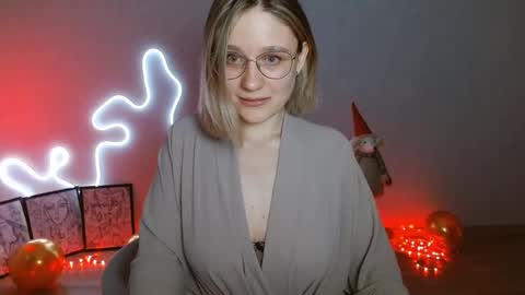 Snapshot of charming_beauty chatting on January 3, 3:38 am Michelle online show from January 3, 3:38 am
