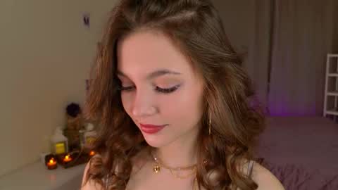Kaylee online show from September 19, 4:06 pm