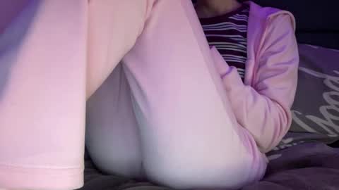 Vicky online show from April 19, 7:38 pm