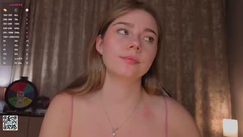 Emilia online show from July 17, 4:17 am