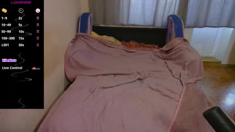 Snapshot of chatur_fun chatting on October 7, 2:49 am chatur_fun online show from October 7, 2:49 am