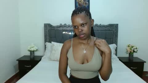 Snapshot of chayenie chatting on September 8, 6:18 pm Cheyenne online show from September 8, 6:18 pm