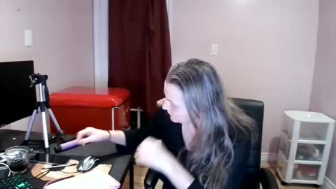 chealsiek online show from November 2, 1:09 am