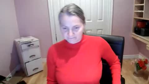 chealsiek online show from January 16, 2:29 am