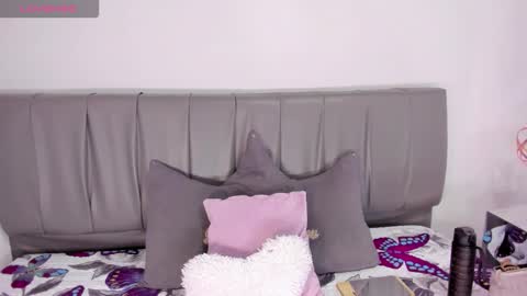 Snapshot of cheerlynn chatting on October 15, 6:43 pm Cherlyn online show from October 15, 6:43 pm