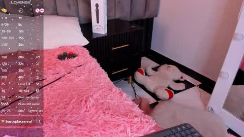 chelsea_bolton_ online show from October 23, 4:24 pm