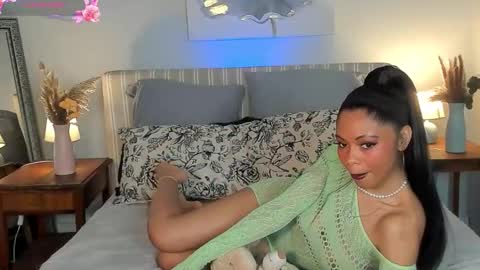 Chelseaquinn online show from December 1, 7:23 am