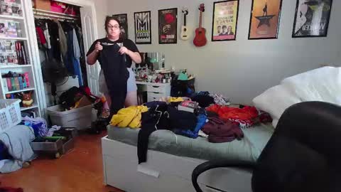 Snapshot of chericheesecake chatting on October 3, 9:31 pm chericheesecake online show from October 3, 9:31 pm